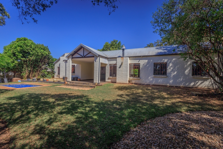 3 Bedroom Property for Sale in The Coves North West